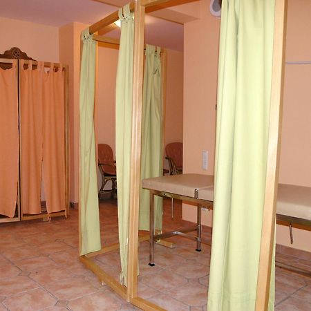 Hotel Kralj Tomislav Nova Gradiska Ngoại thất bức ảnh